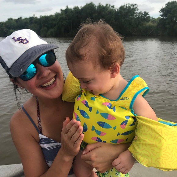 Meet your Posher, Brittnie - Picture 1 of 1